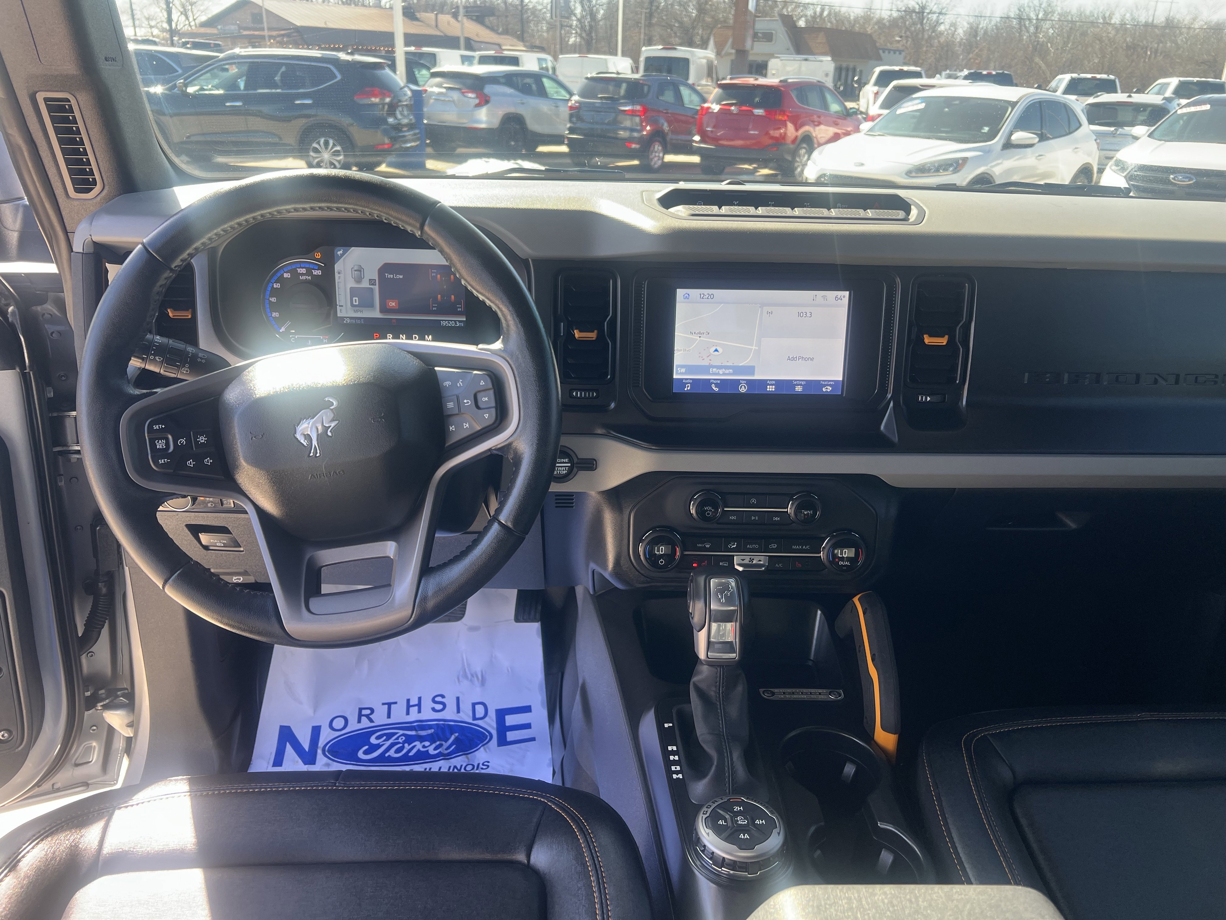 Used 2023 Ford Bronco Badlands w/ Sasquatch Package AWD/4WD image 16