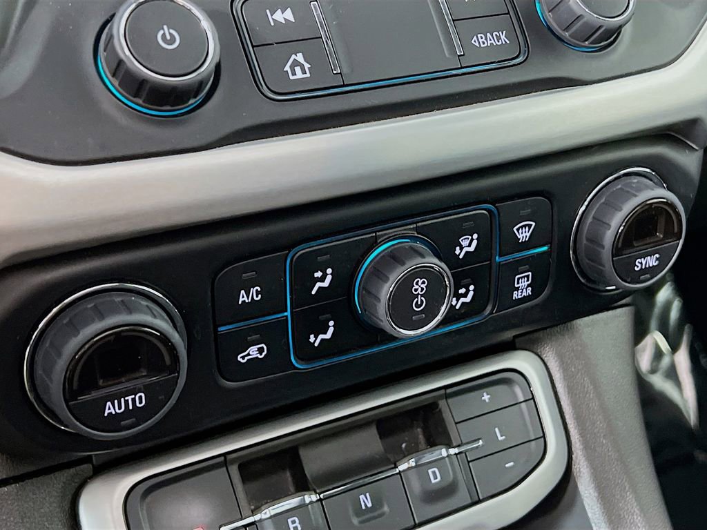 Used 2023 GMC Acadia SLE w/ Elevation Edition image 15