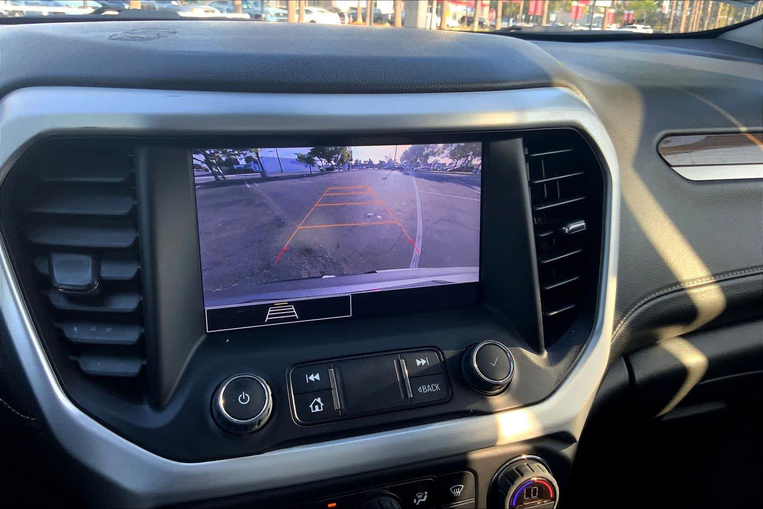 Used 2023 GMC Acadia SLE w/ Elevation Edition image 24