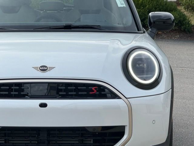New 2026 MINI Cooper S image 8