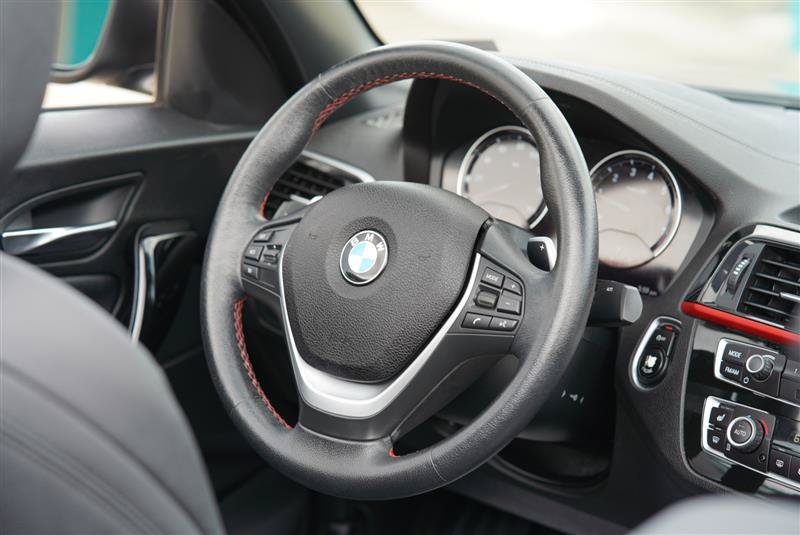 Used 2019 BMW 230i Convertible w/ Premium Package RWD image 61