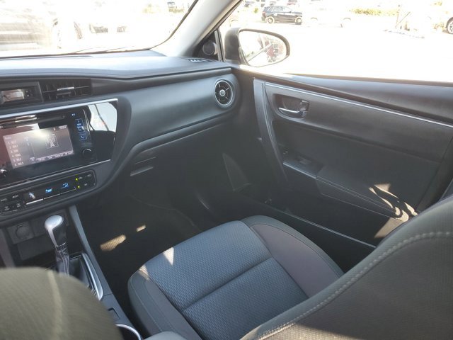 Used 2019 Toyota Corolla LE image 16