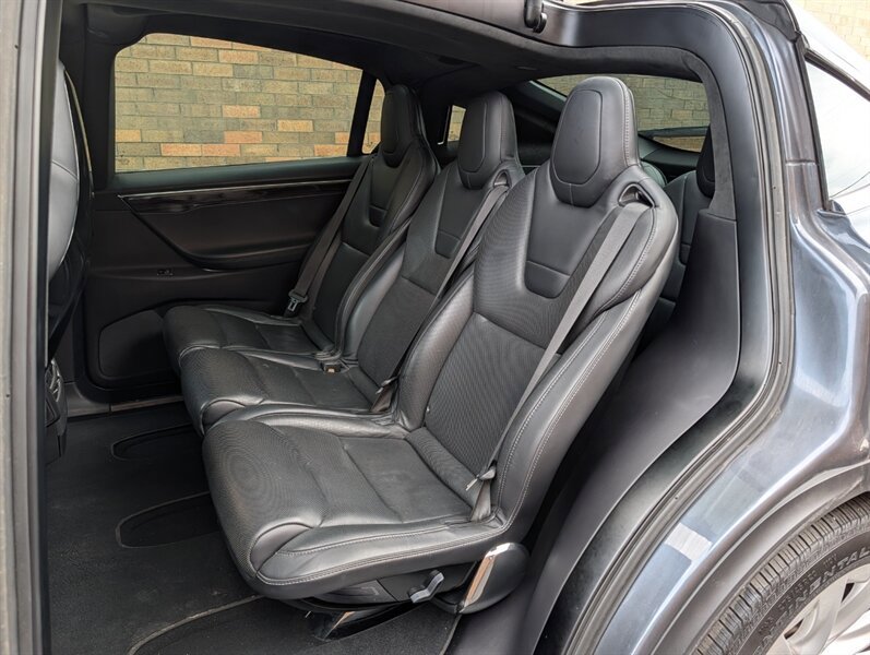 Used 2016 Tesla Model X 75D AWD/4WD image 38