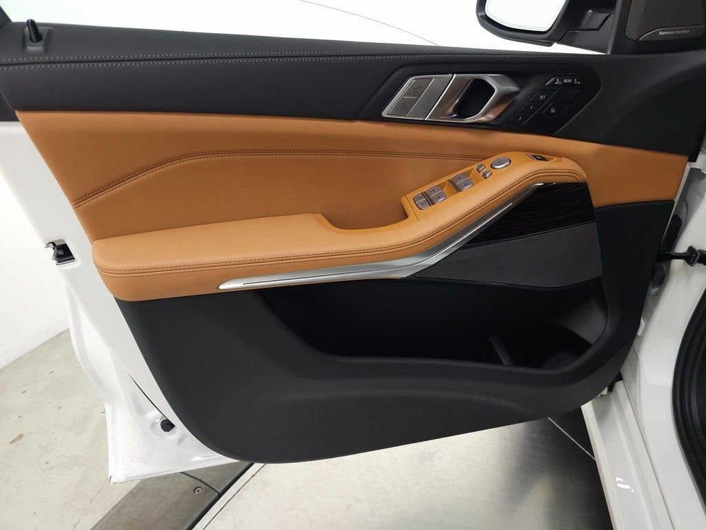 New 2026 BMW X7 xDrive40i image 10