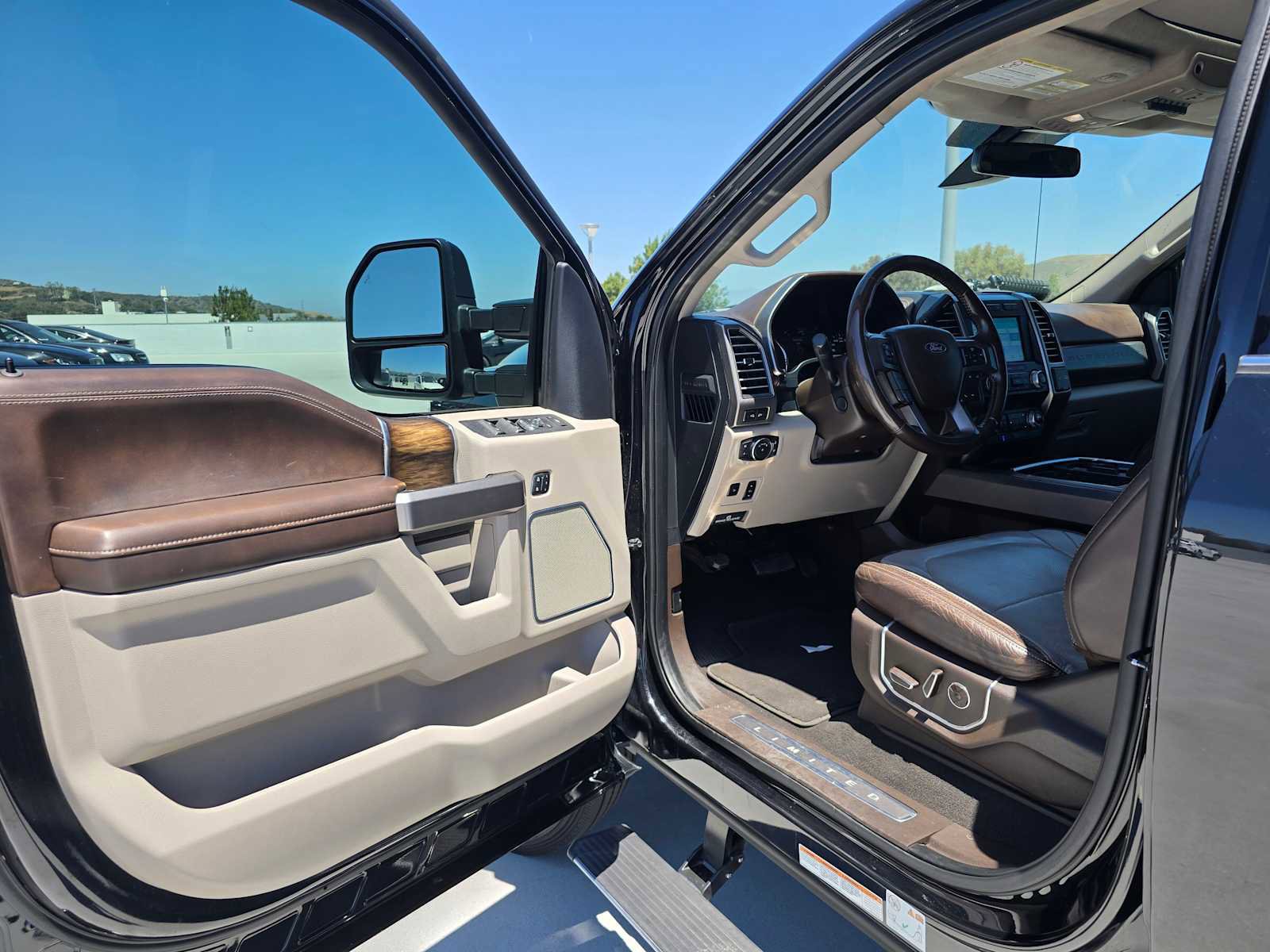 Used 2019 Ford F450 Limited w/ FX4 Off-Road Package image 21