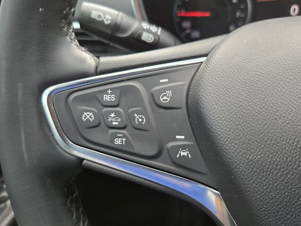 Used 2024 Chevrolet Equinox LT FWD image 24