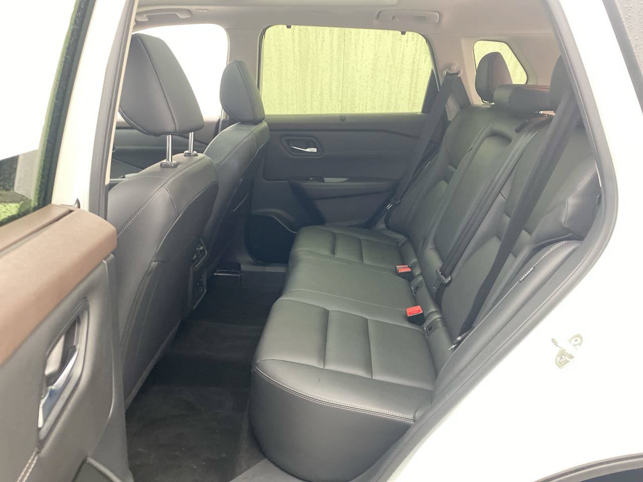 Used 2023 Nissan Rogue SL AWD/4WD image 25