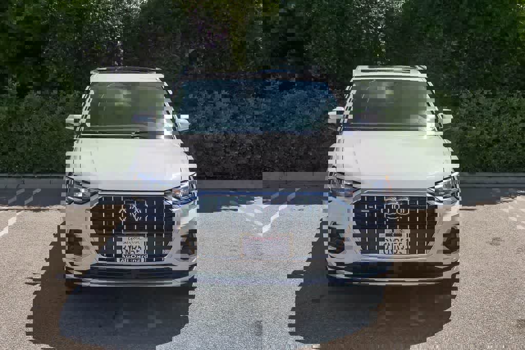 Used 2022 Audi Q3 2.0T Premium image 2