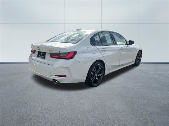 Certified 2023 BMW 330i xDrive Sedan w/ Premium Package AWD/4WD image 14