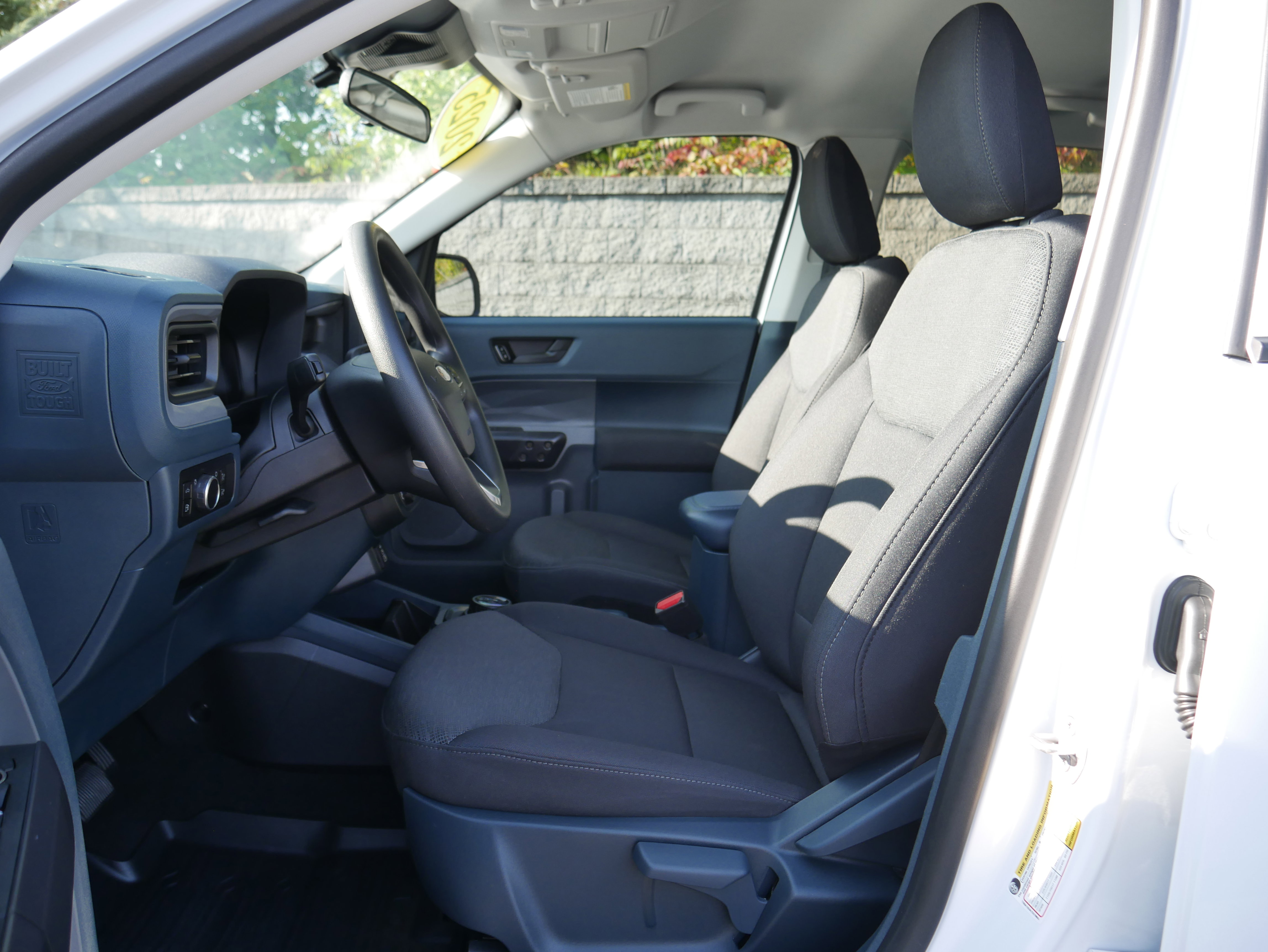 Used 2025 Ford Maverick XL image 12