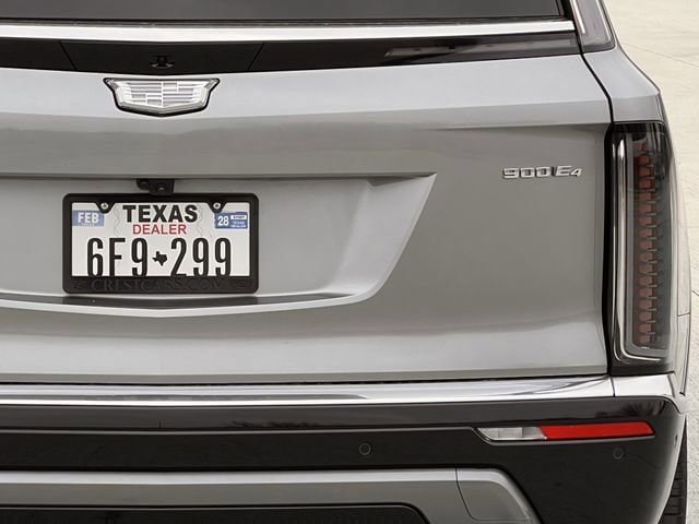New 2026 Cadillac Vistiq Premium Luxury AWD/4WD image 5