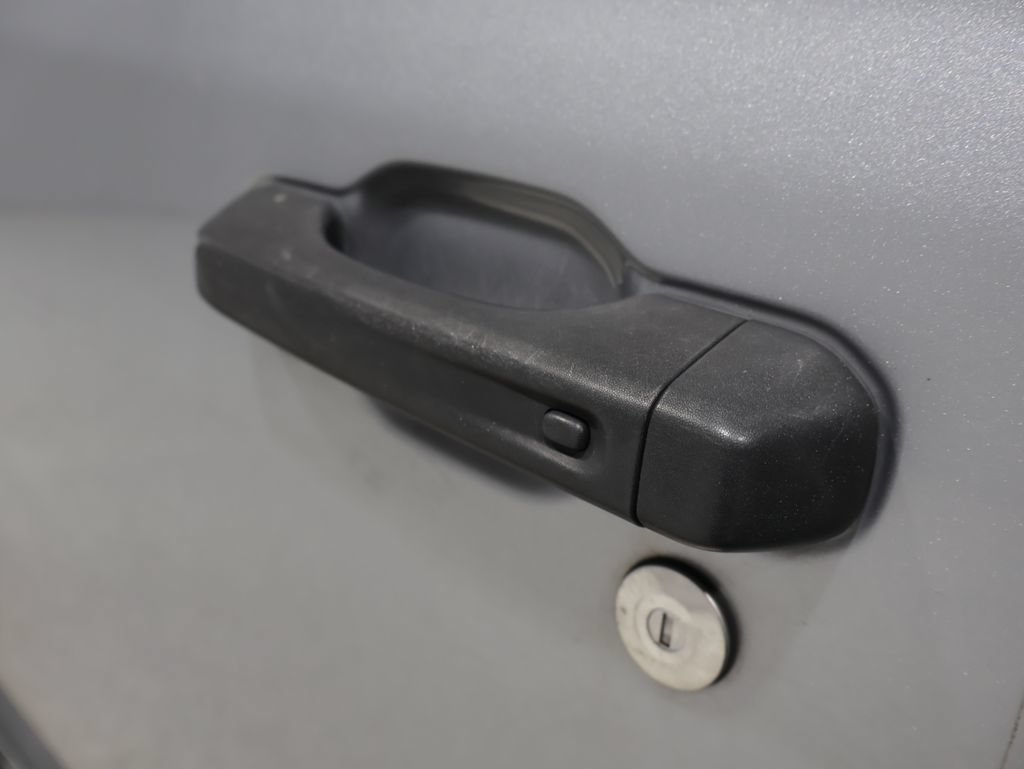 Used 2018 Jeep Wrangler Rubicon AWD/4WD image 10