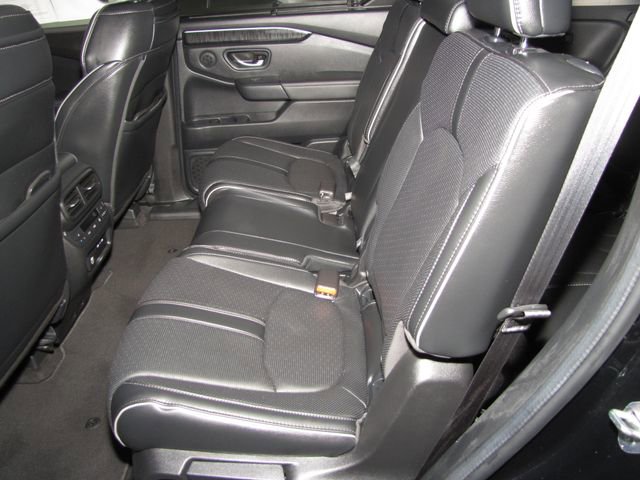 Certified 2024 Honda Pilot Elite image 13