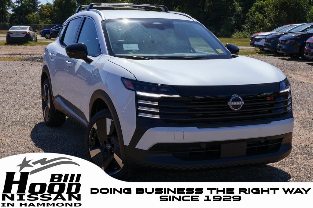 New 2026 Nissan Kicks SR w/ Cold Weather Package