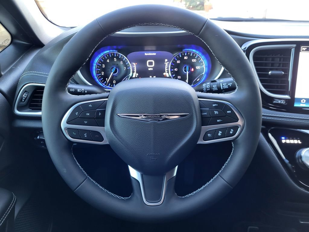 New 2026 Chrysler Pacifica Select image 14