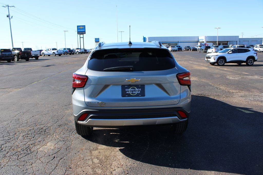 New 2026 Chevrolet Trax LT image 8