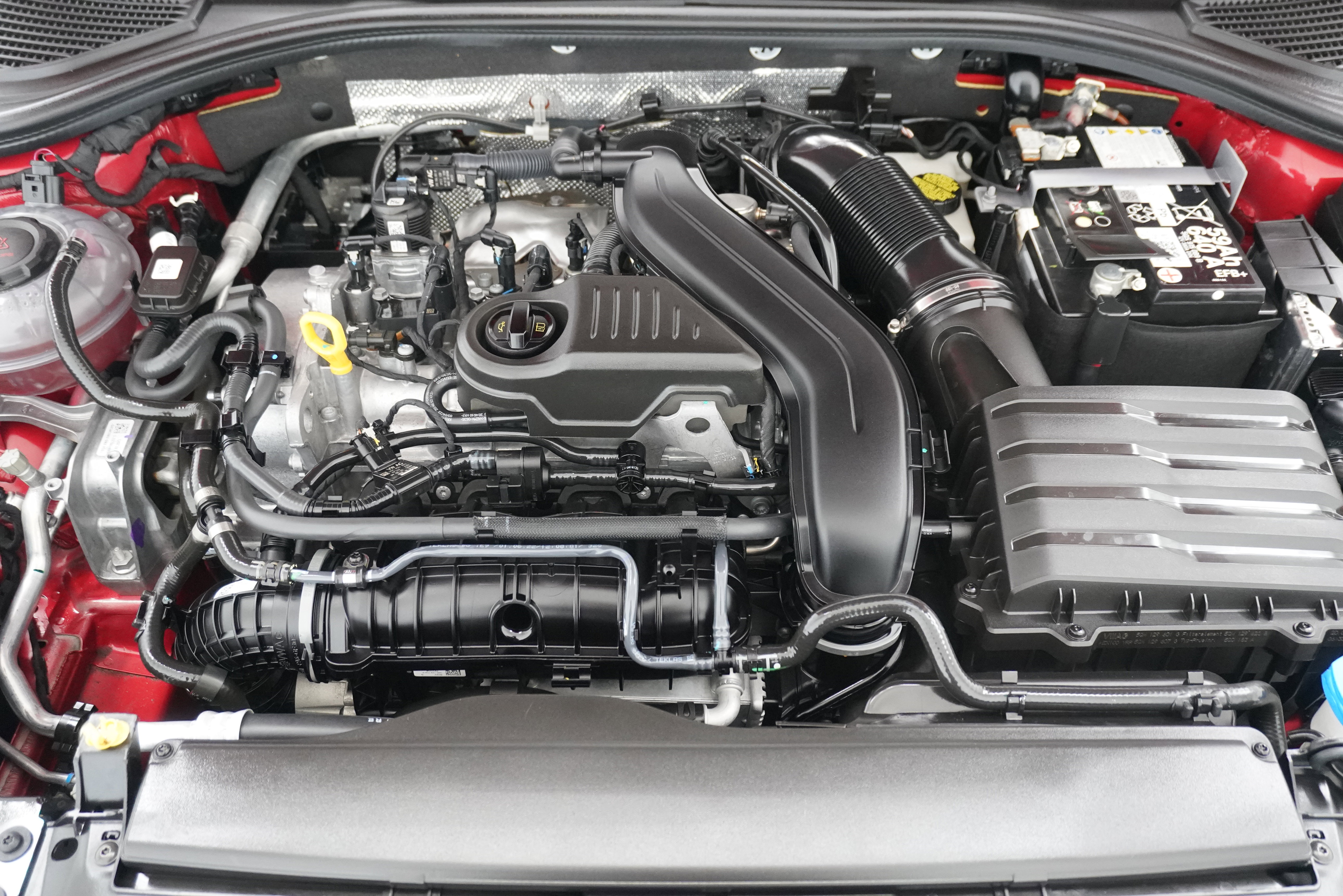 Used 2024 Volkswagen Jetta SE image 28