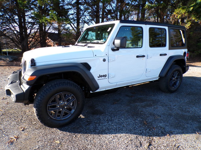 New 2026 Jeep Wrangler Unlimited Sport w/ Convenience Group