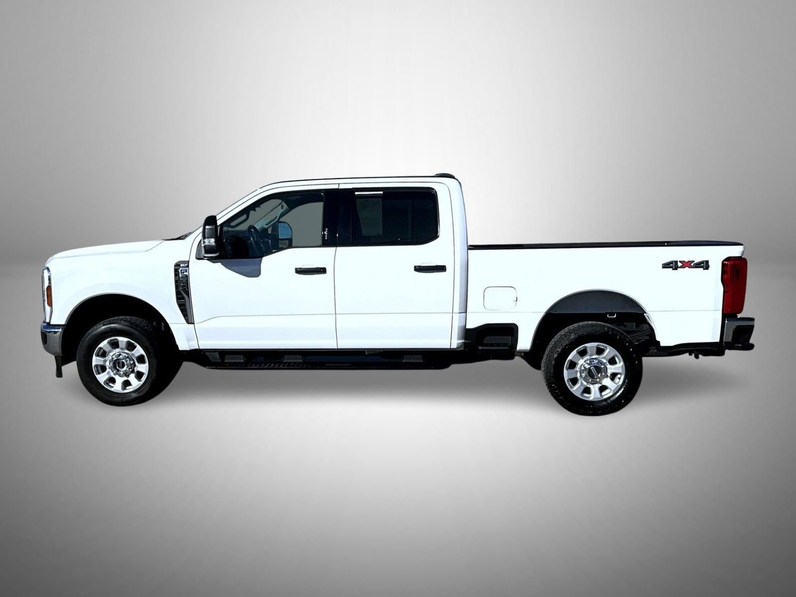 Used 2024 Ford F250 XLT image 8