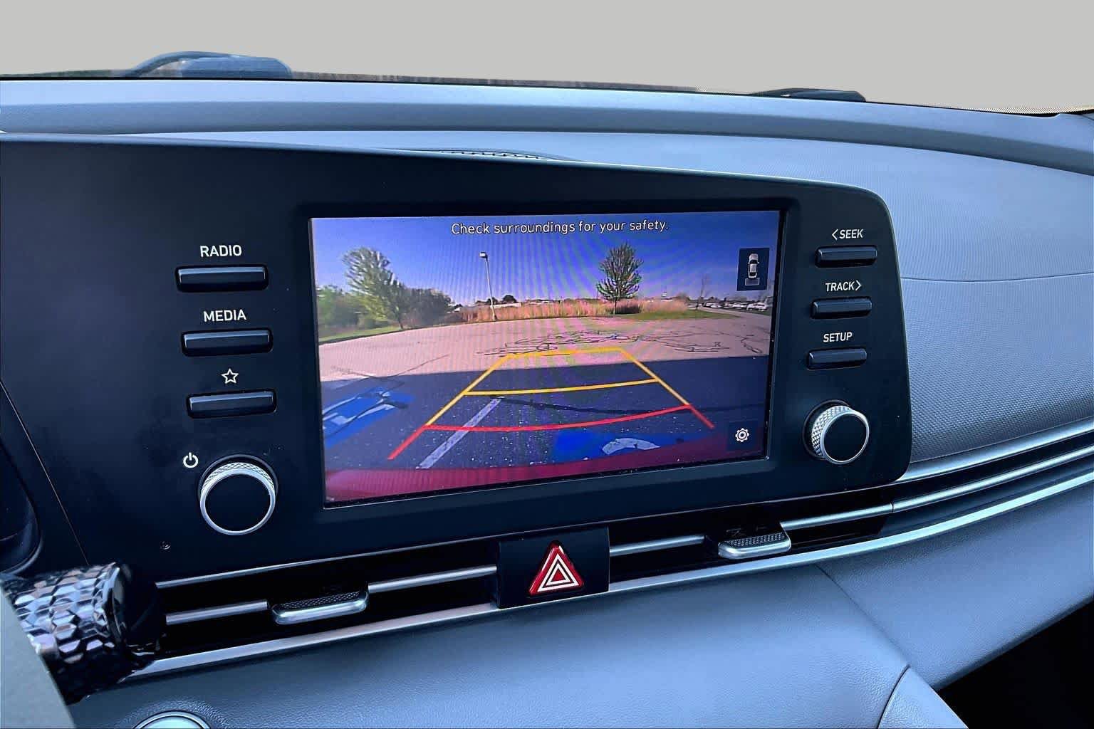 Used 2022 Hyundai Elantra SEL FWD image 54