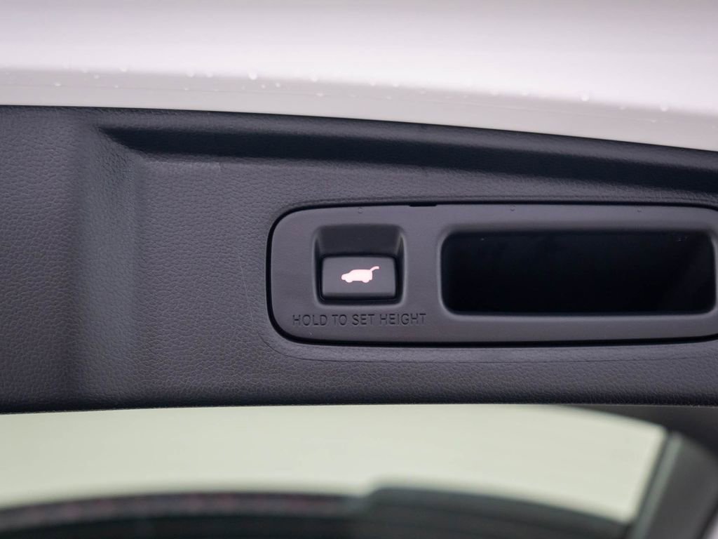 Used 2026 Honda CR-V Sport-L image 33