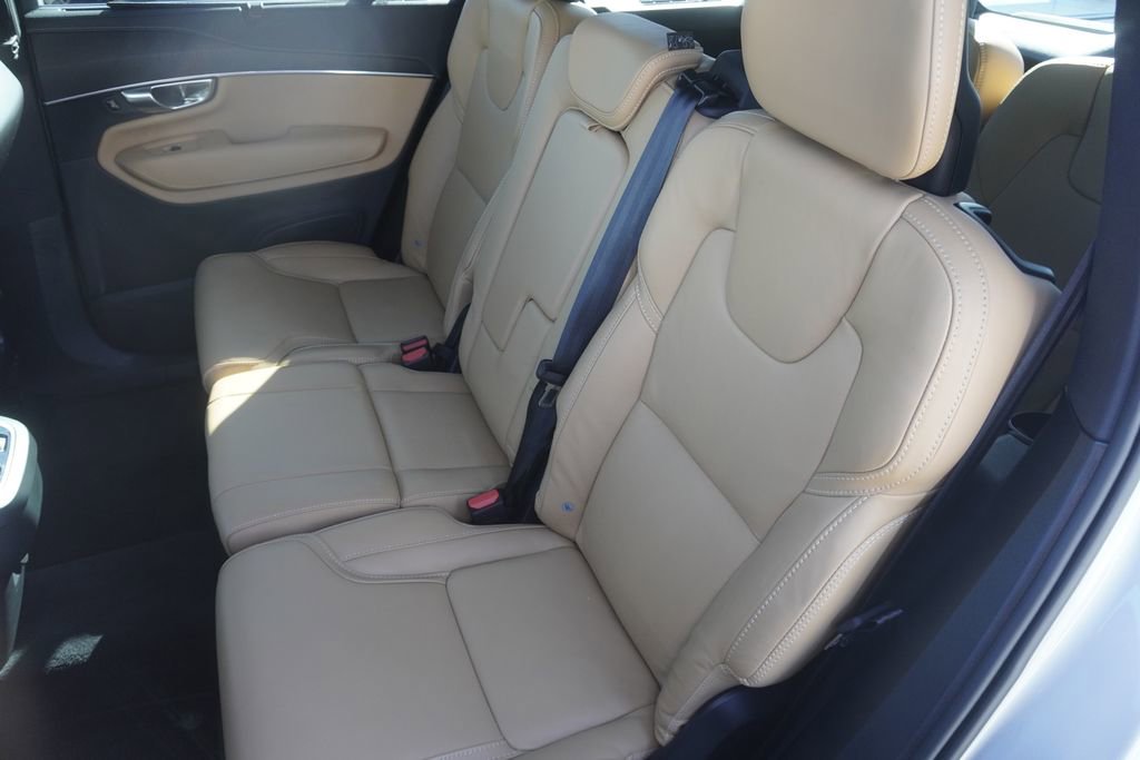 Used 2023 Volvo XC90 B6 Ultimate image 30