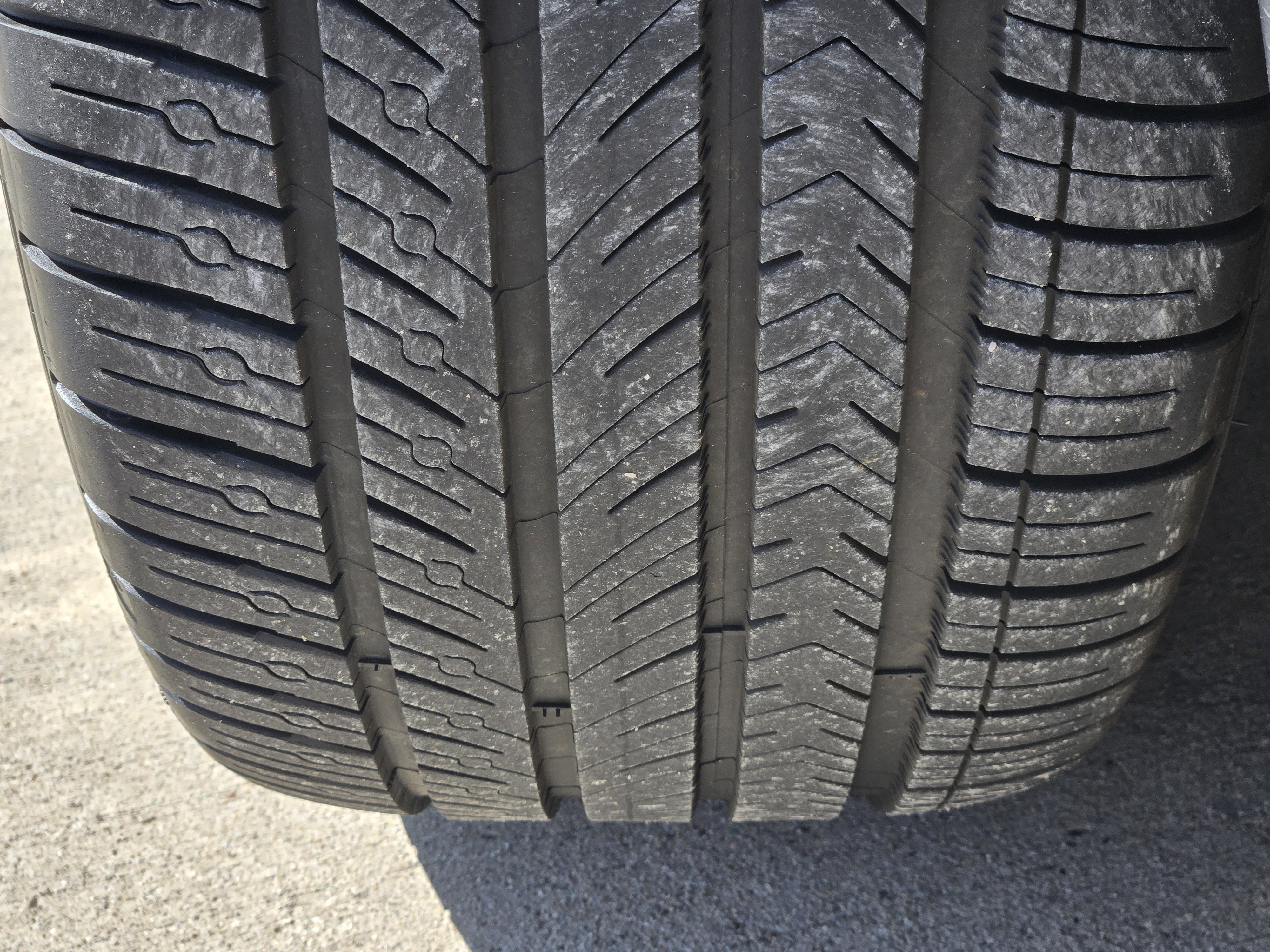 Used 2015 Audi A8 L 4.0T w/ Premium Package image 20