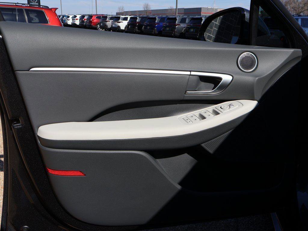 New 2026 Hyundai Sonata SEL image 22