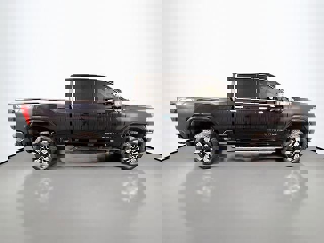 Used 2024 GMC Sierra 2500 Denali w/ Denali Reserve Package image 10