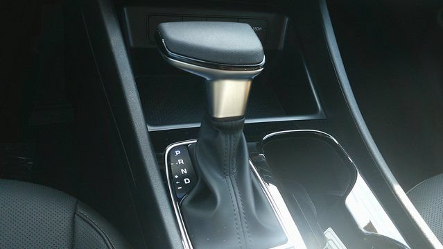 Certified 2026 Hyundai Santa Cruz SEL FWD image 14