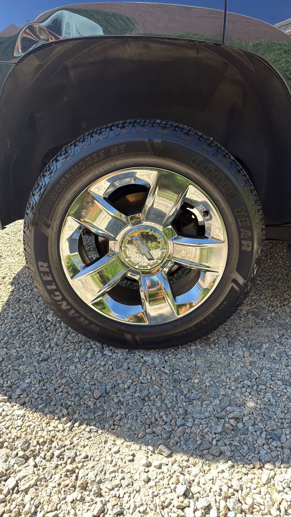 Used 2019 Chevrolet Tahoe LT w/ LT Signature Package AWD/4WD image 38