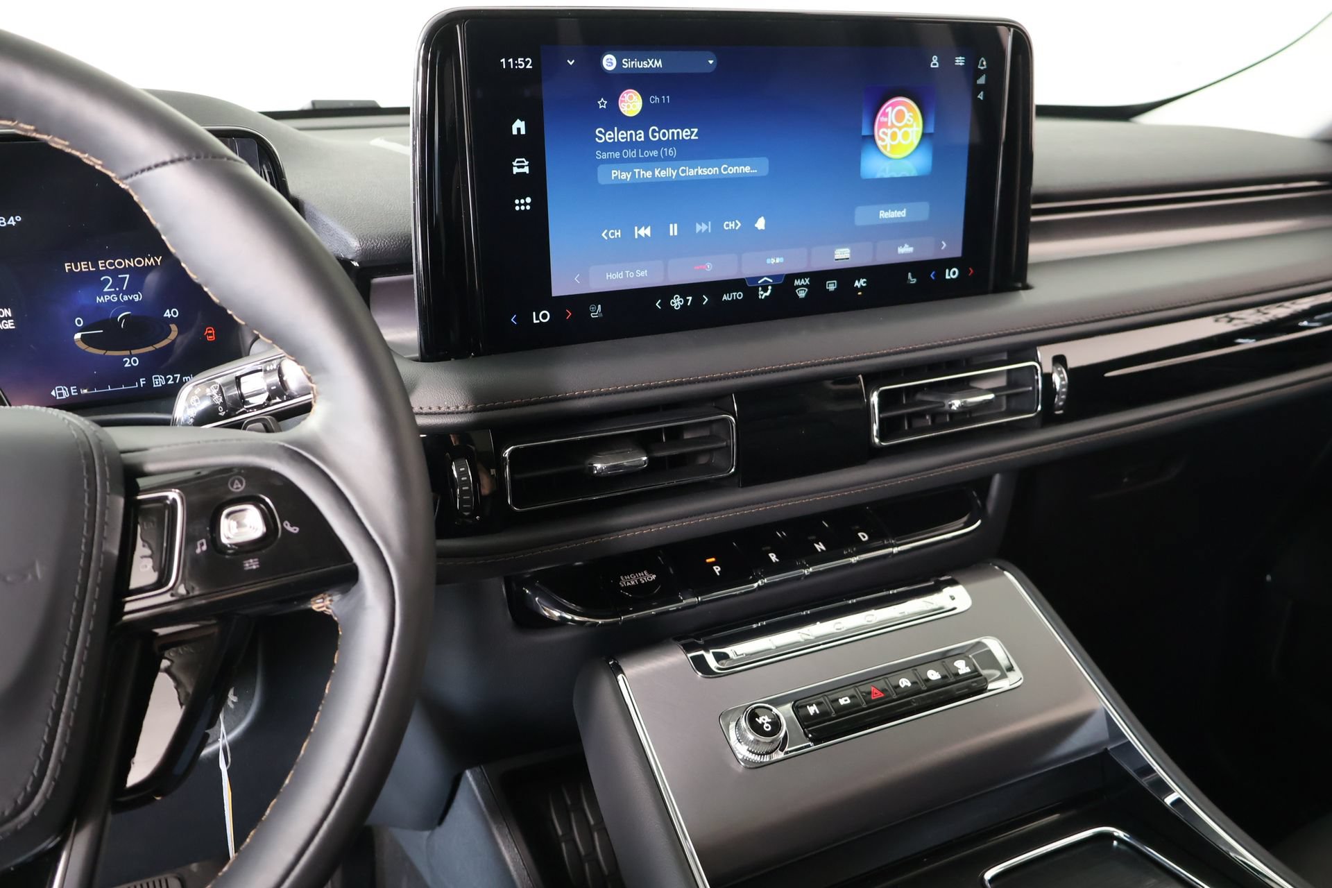 New 2026 Lincoln Aviator AWD image 5