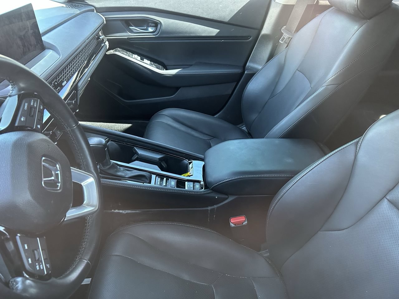 Used 2024 Honda Accord Touring image 11