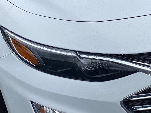 Used 2021 Chevrolet Malibu LS w/ Driver Confidence Package II image 4