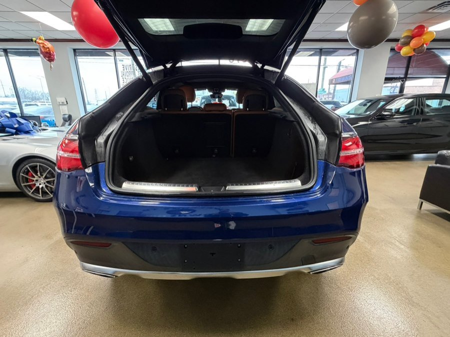 Used 2017 Mercedes-Benz GLE 43 AMG 4MATIC Coupe w/ Parking Assist Package image 21
