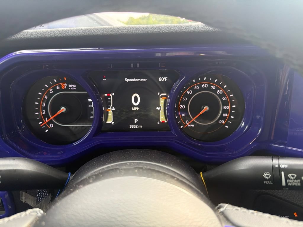 Used 2025 Jeep Gladiator Sport AWD/4WD image 12