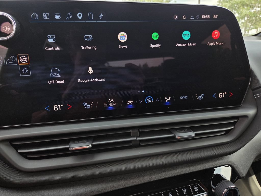 New 2026 Chevrolet Silverado EV LT w/ LPO, Utility Wall Package AWD/4WD image 12