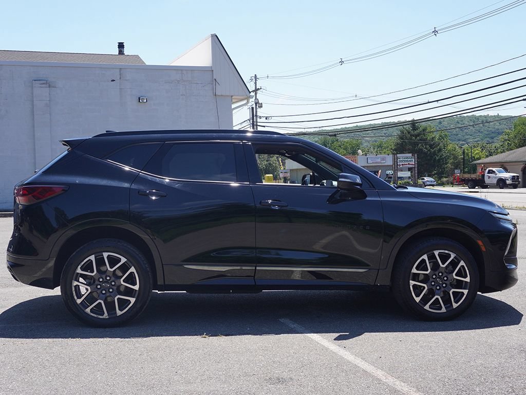 Used 2023 Chevrolet Blazer RS w/ Enhanced Convenience Package AWD/4WD image 14