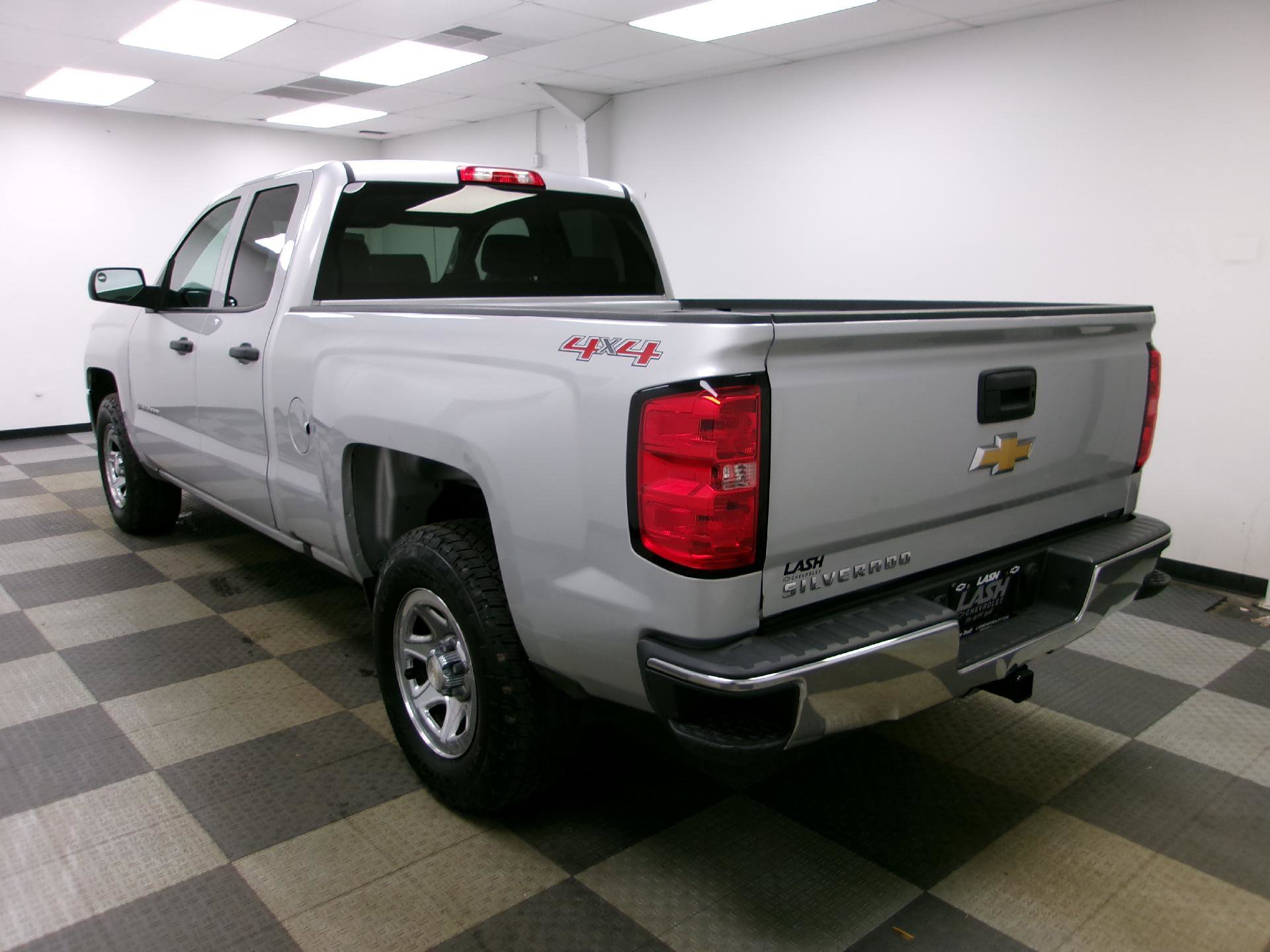 Used 2017 Chevrolet Silverado 1500 LS w/ Trailering Package image 2