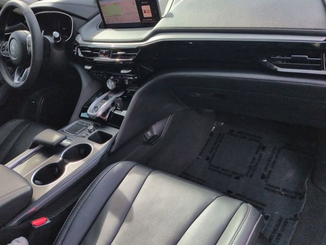 Used 2024 Acura MDX SH-AWD w/ Technology Package image 30