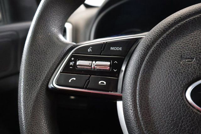 Used 2022 Kia Sportage LX image 17