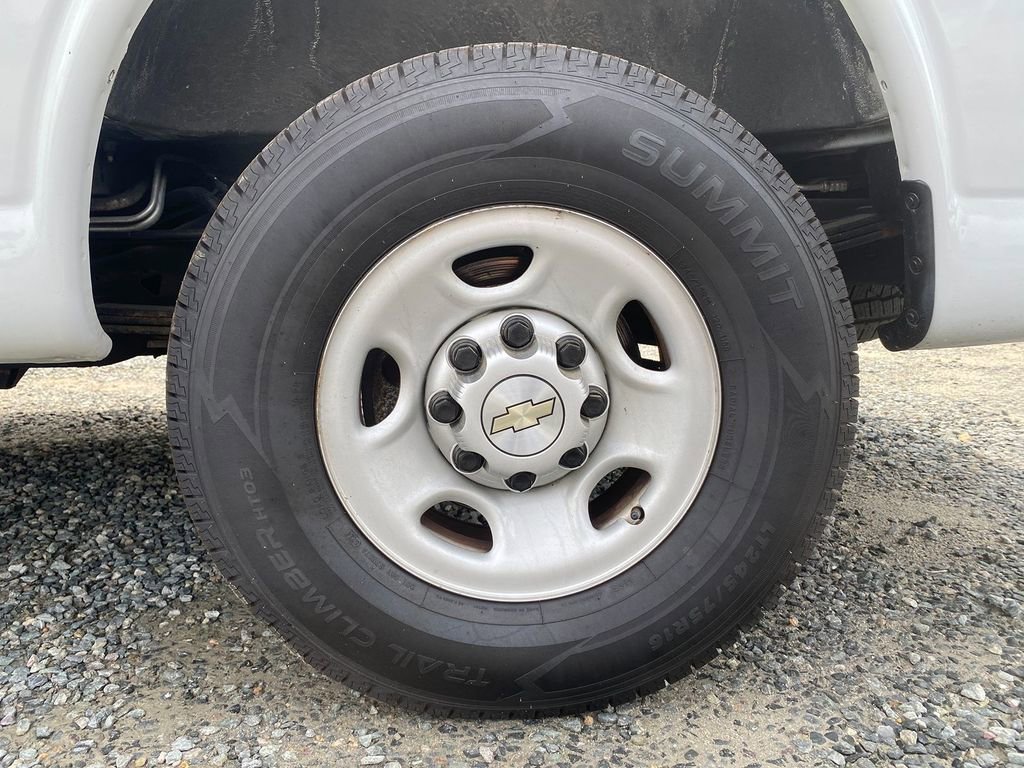 Used 2020 Chevrolet Express 2500 LS w/ Driver Convenience Package image 36
