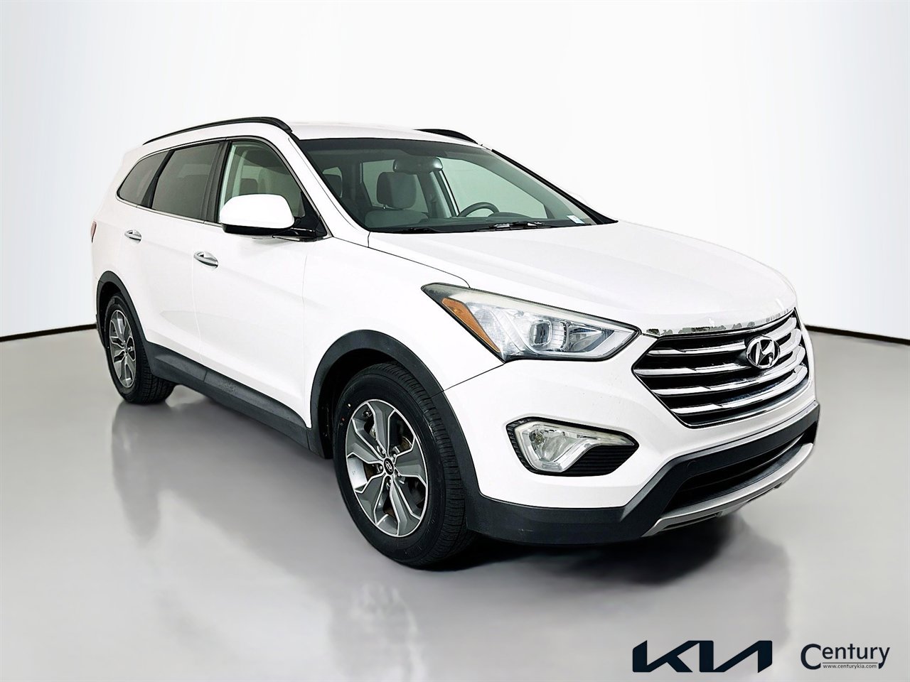 Used 2016 Hyundai Santa Fe SE image 3