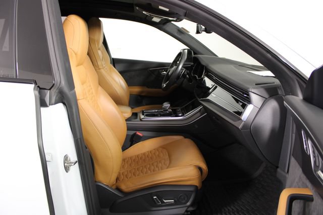 Used 2022 Audi RS Q8 AWD/4WD image 24