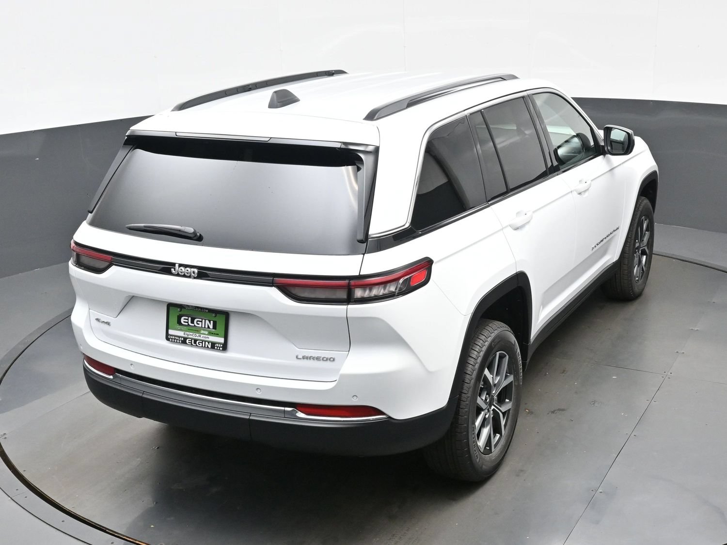 New 2027 Jeep Grand Cherokee Laredo AWD/4WD image 25
