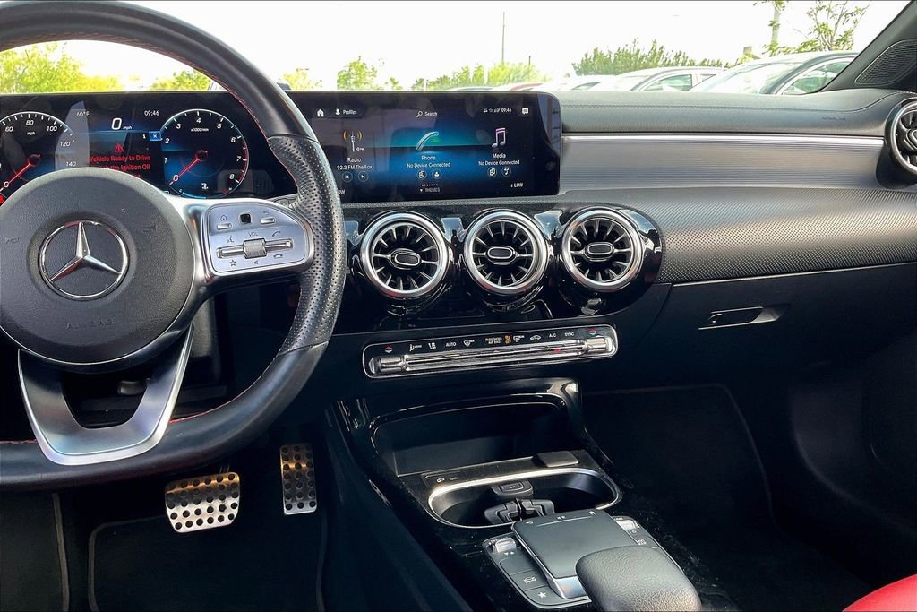 Used 2022 Mercedes-Benz CLA 250 image 6