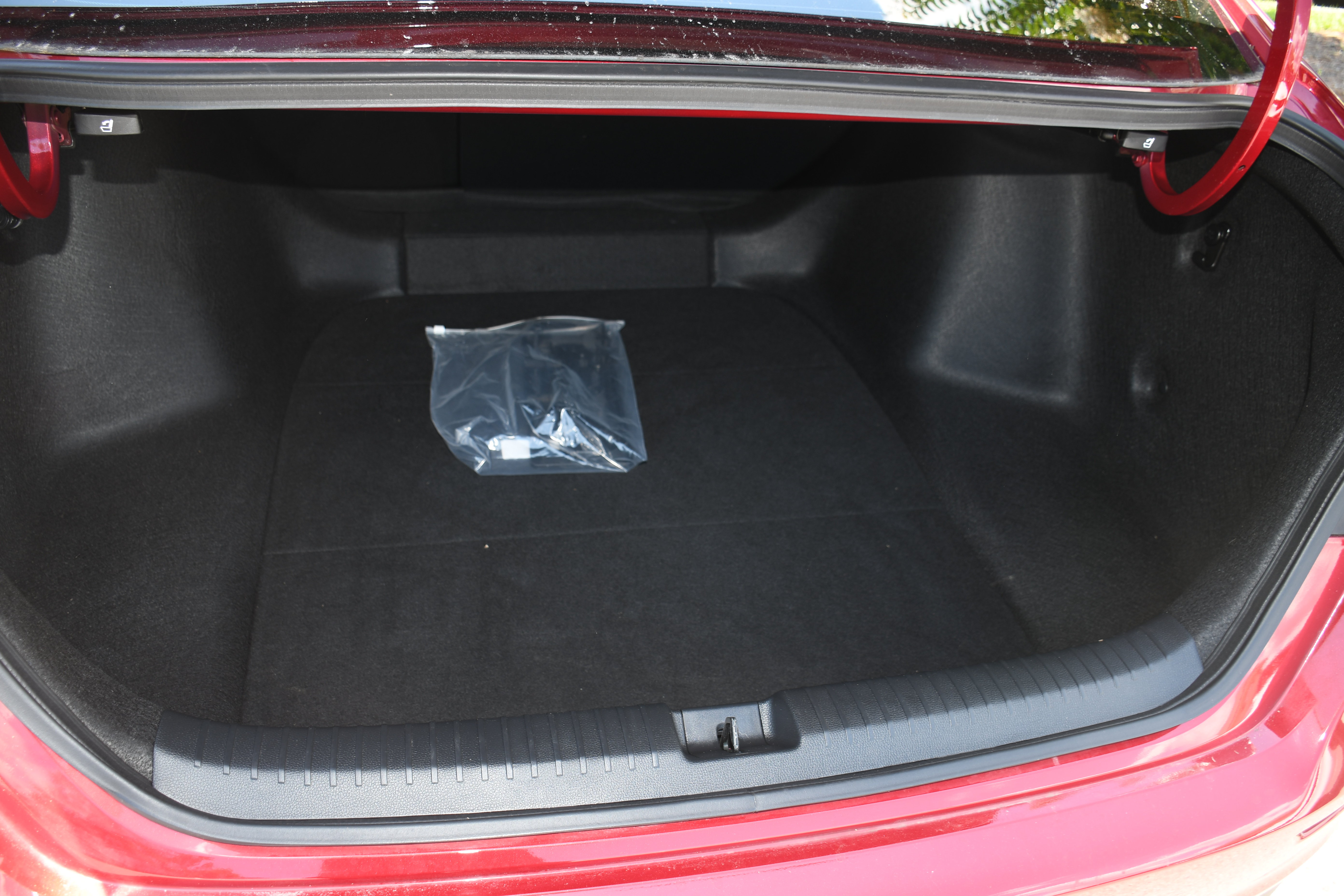 Used 2025 Honda Accord Sport image 18