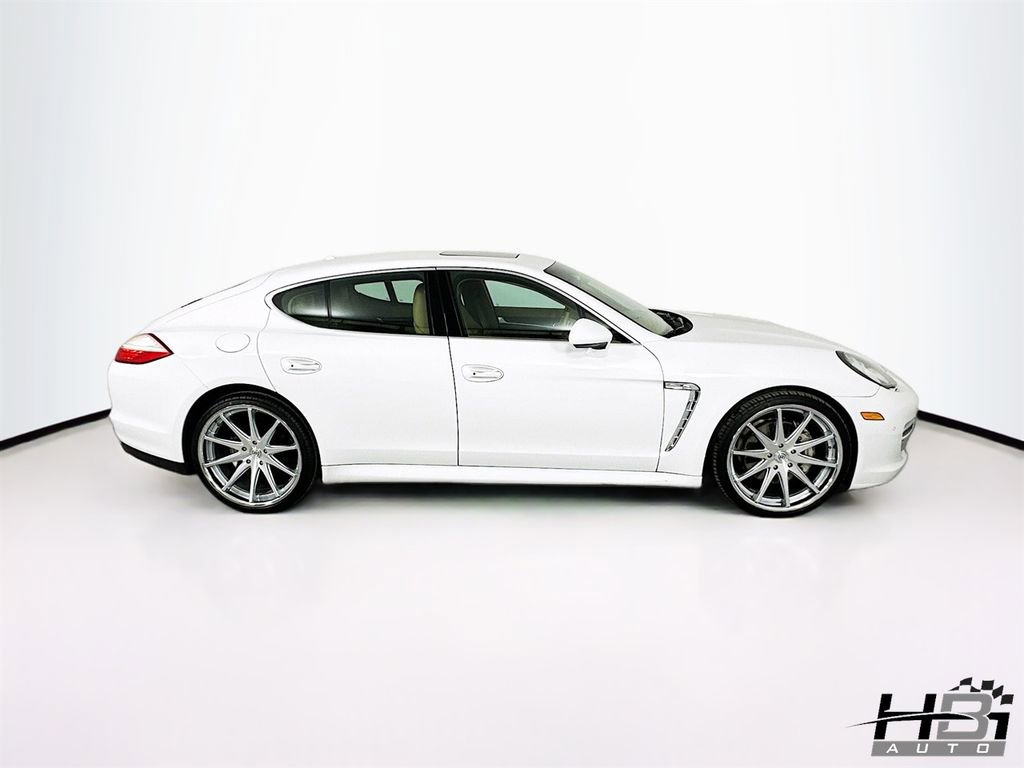 Used 2013 Porsche Panamera 4S image 5