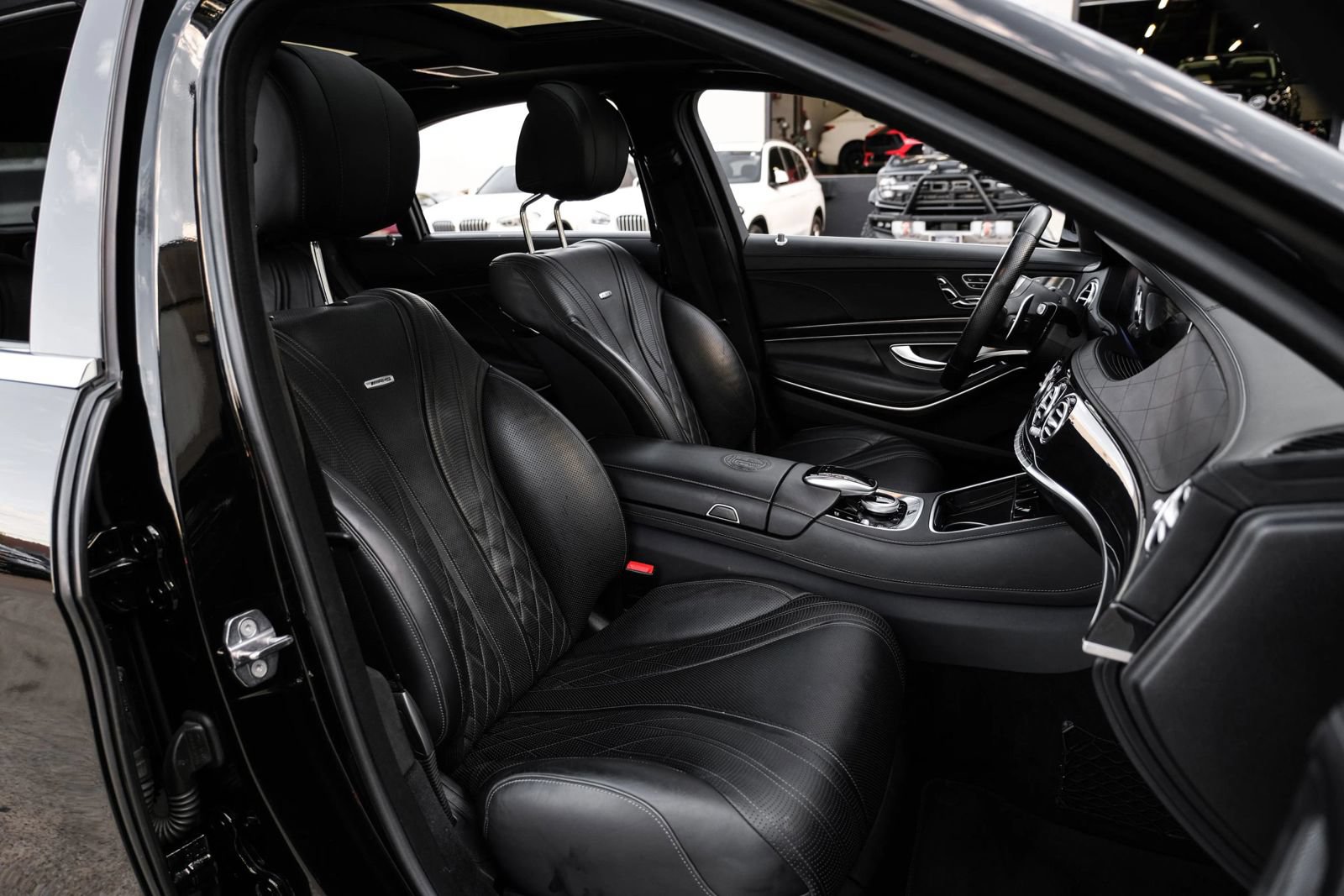 Used 2019 Mercedes-Benz S 63 AMG S 4MATIC Sedan image 34