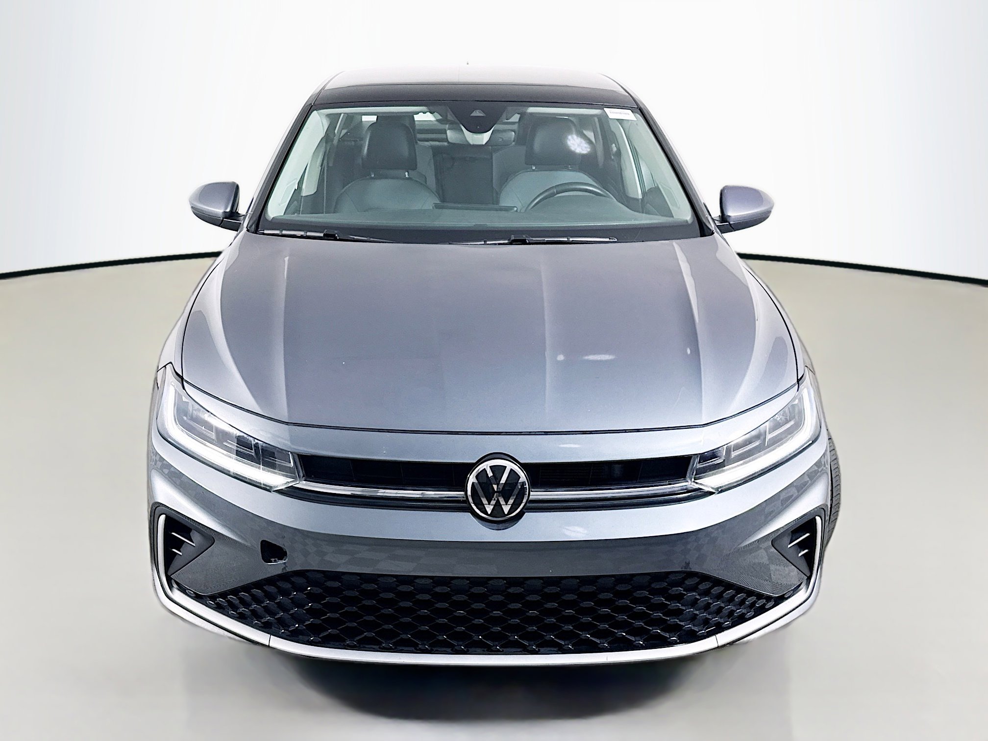 Used 2025 Volkswagen Jetta SE FWD video 2